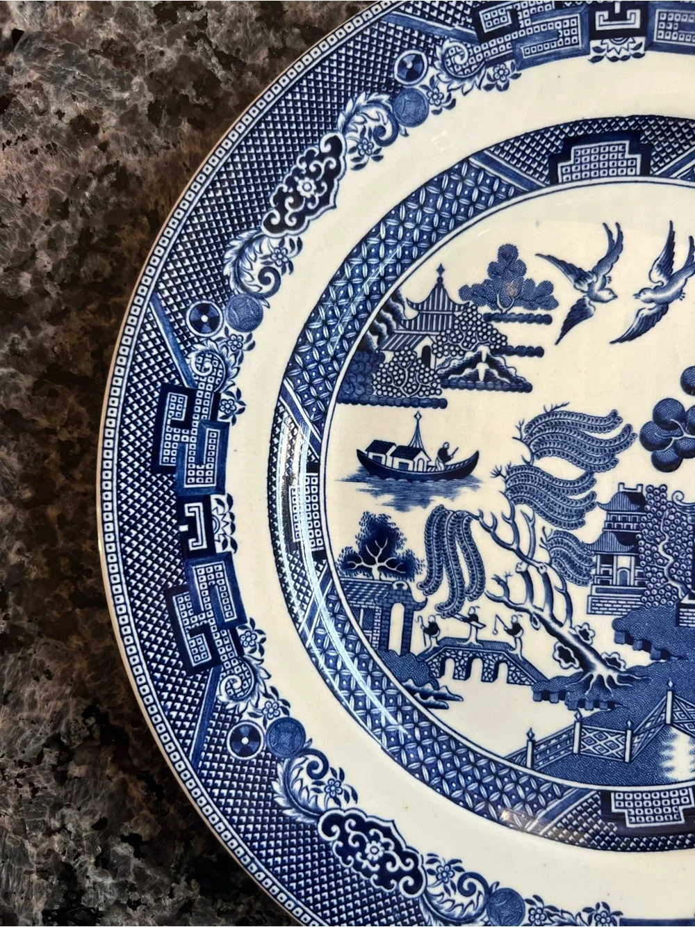 Vintage Johnson Brothers Blue Willow Dinner Plate 10